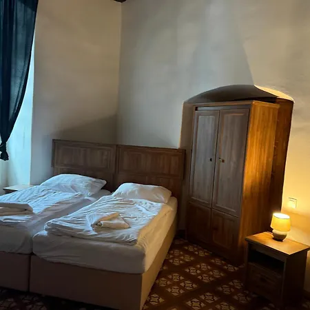 Zamek Kolstejn - Chateau Goldenstein Ξενοδοχείο 3*