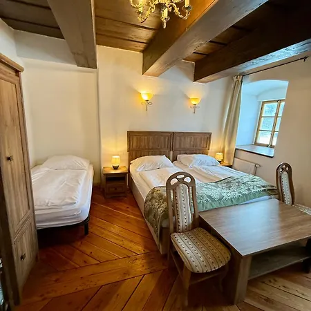 Zámek Kolštejn - Chateau Goldenstein Hotel