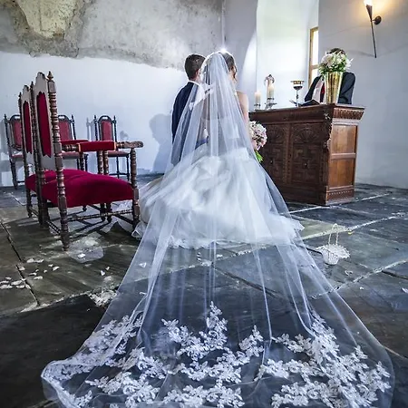 Hotel Zamek Kolstejn - Chateau Goldenstein Branná