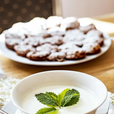 Zamek Kolstejn - Chateau Goldenstein Branná