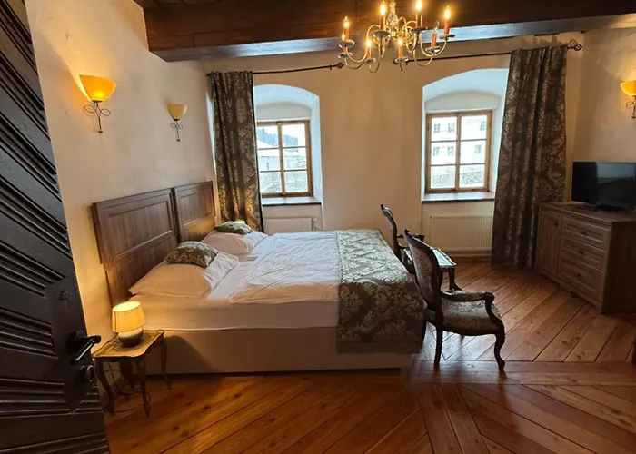 Zámek Kolštejn - Chateau Goldenstein 3*